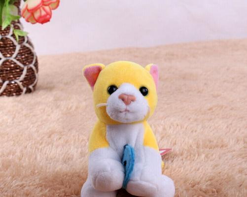 猫咪的玩具——满足它们的天性（了解猫咪玩具的种类和使用技巧）