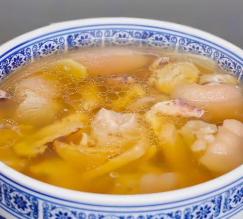 2cm小鱼苗应该吃什么食物？喂食建议是什么？